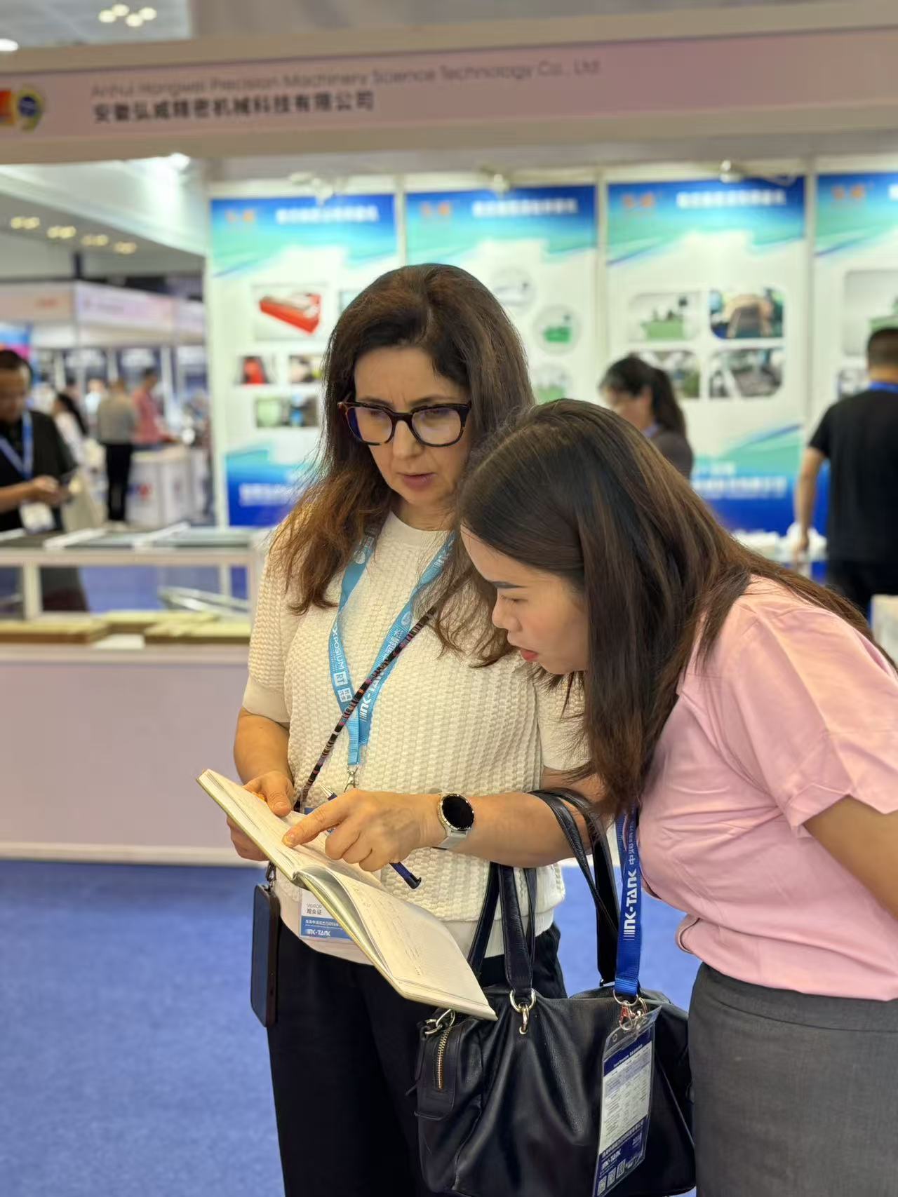 2396dfbd2ab6e6fb421f4580e00ca699